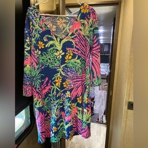 Knee length dress Size Large